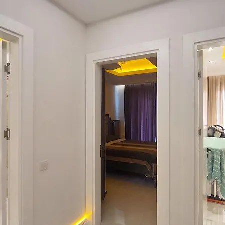 Apartment Yekta Trade Center