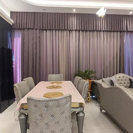 Apartamento Yekta Trade Center