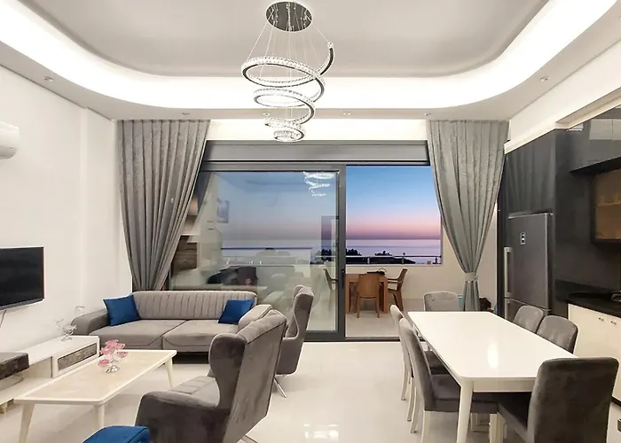 Yekta Trade Center *