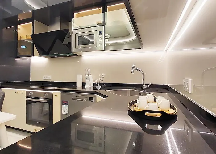 Yekta Trade Center Apartment