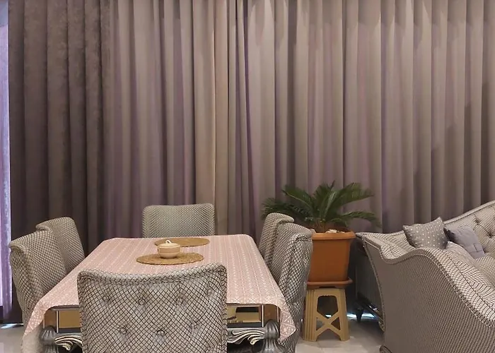 Apartment Yekta Trade Center