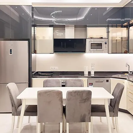 Apartman Yekta Trade Center